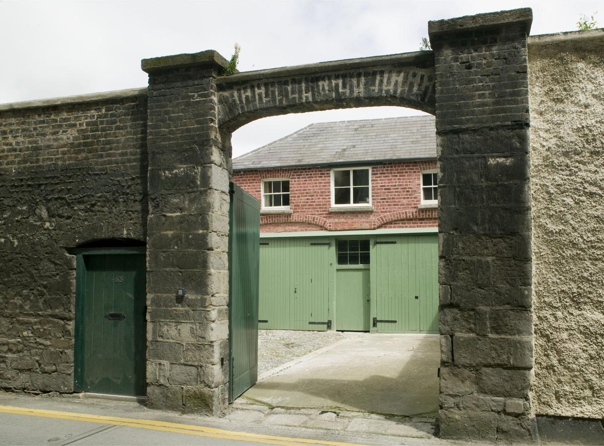 Merrion Mews Dublin Bagian luar foto